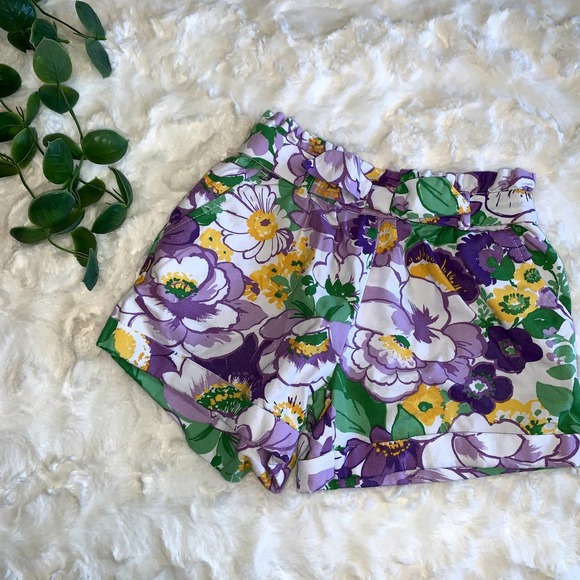 Janie and Jack Other - Janie and Jack Floral Shorts Sz 5